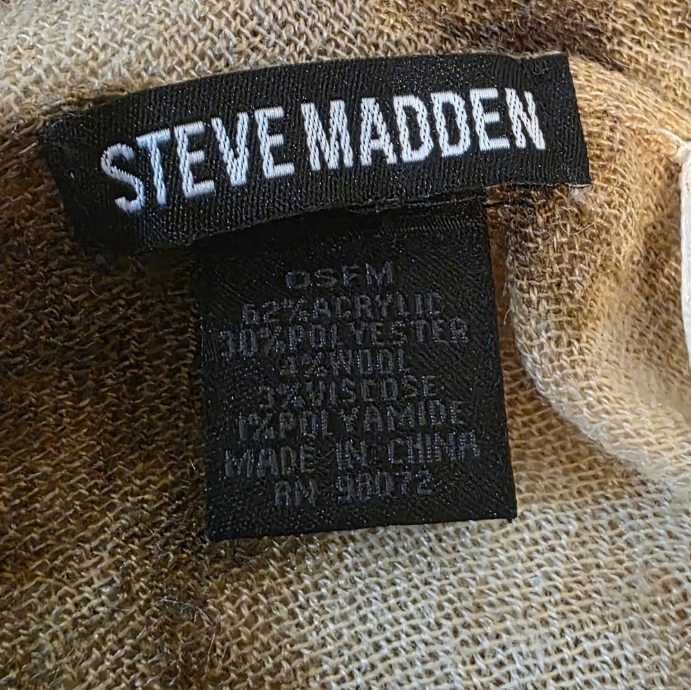 Steve Madden Beige Tie-Dye Women's Cape - Picture 2 of 4